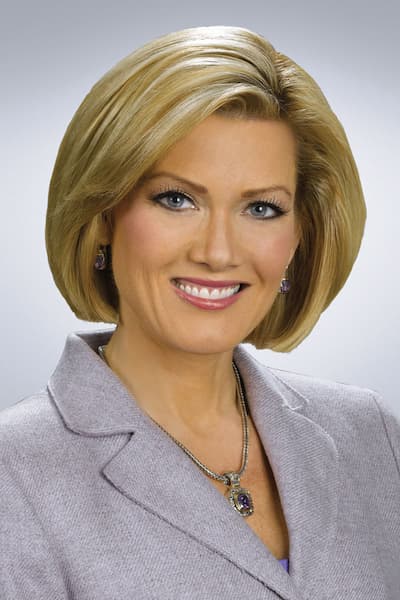 Cecily Tynan Photo