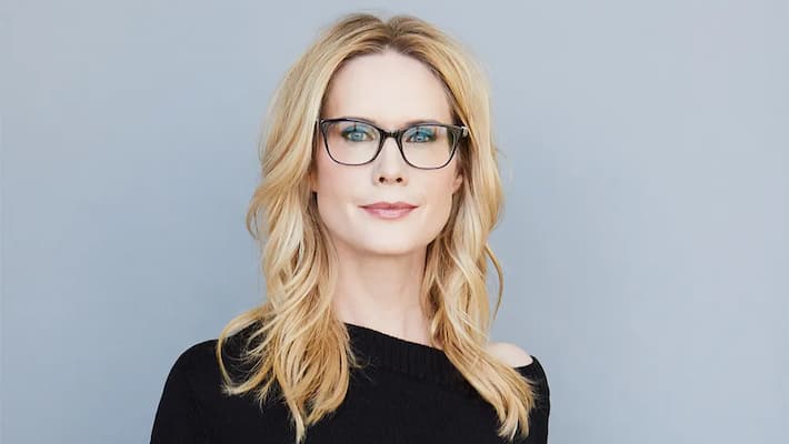 Stephanie March photo