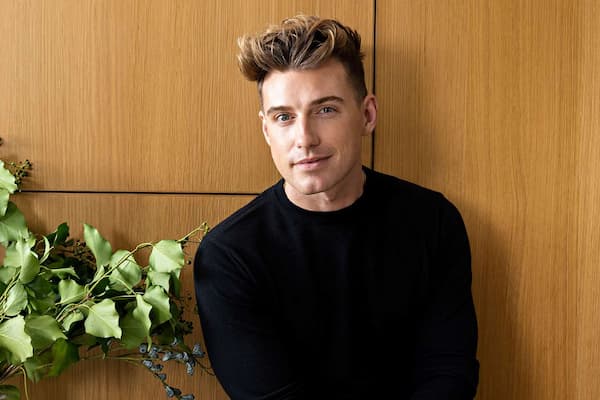 Jeremiah Brent Photo