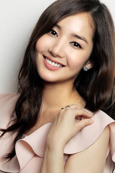 Park Min-young photo