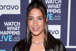 Amanda Batula Bio, Age, Summer House, Husband, Net Worth | Originalprofiles